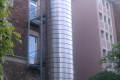 treppenanlage-mit-stahlbechverkleidung